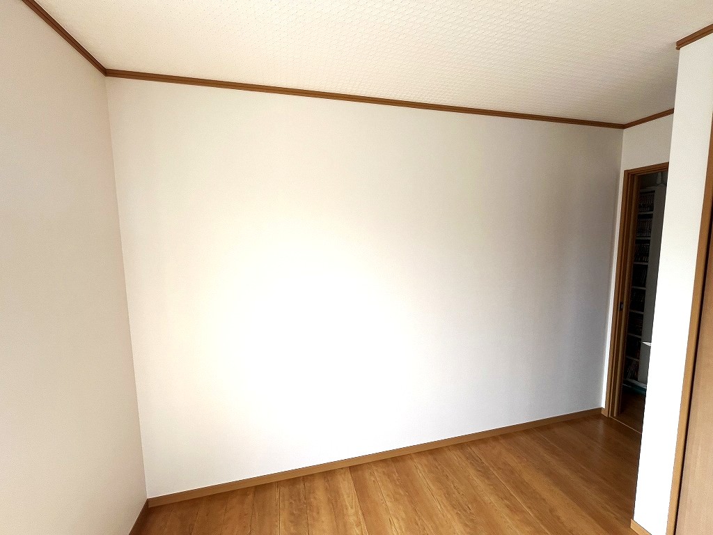 2階子供部屋仕切り