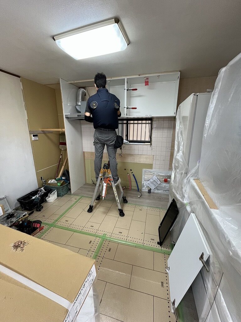高石市　キッチンリフォーム　施工中