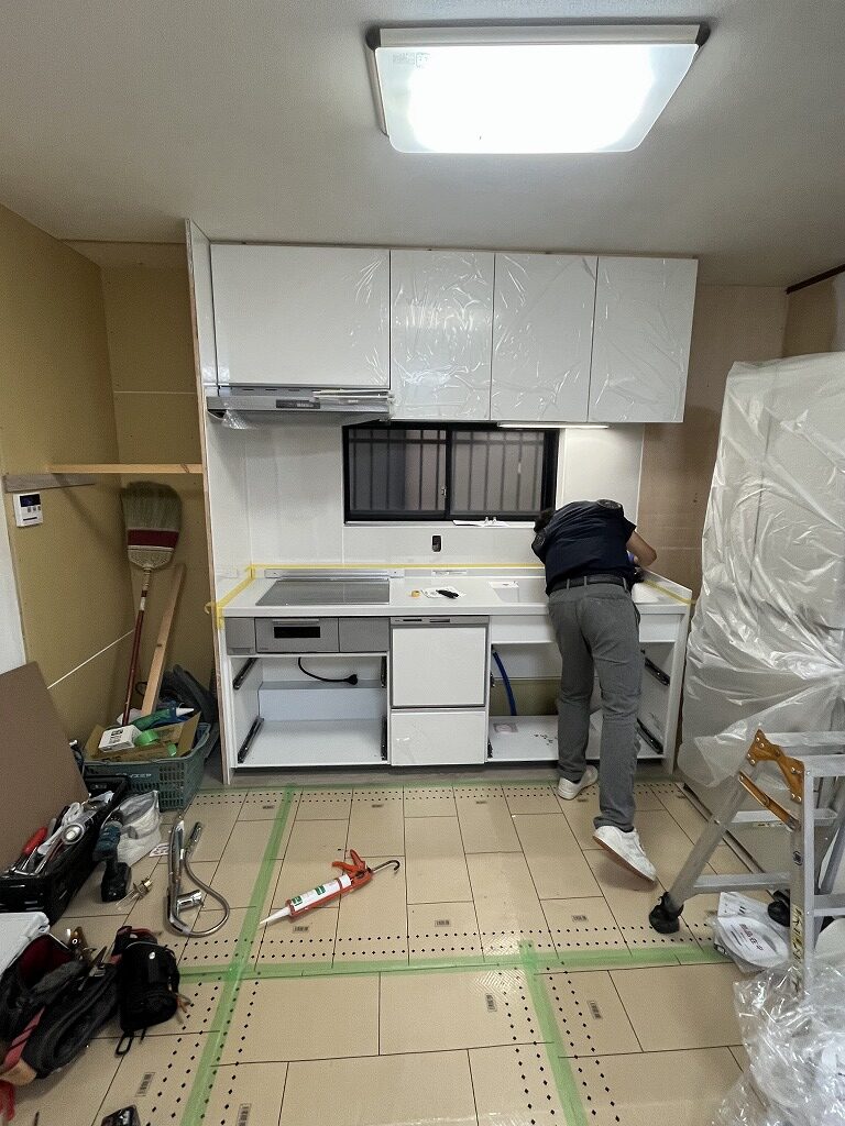 高石市　キッチンリフォーム　施工中