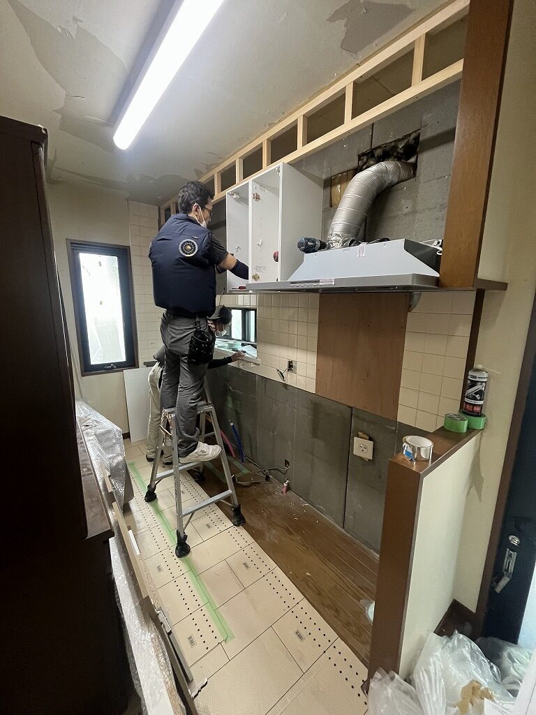 河内長野市　キッチン入替